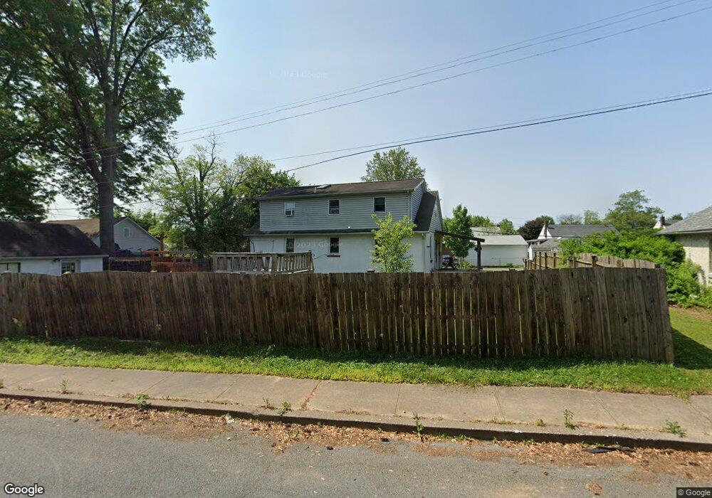 615 Maple Dr, Pottstown, PA 19464 - photo 1