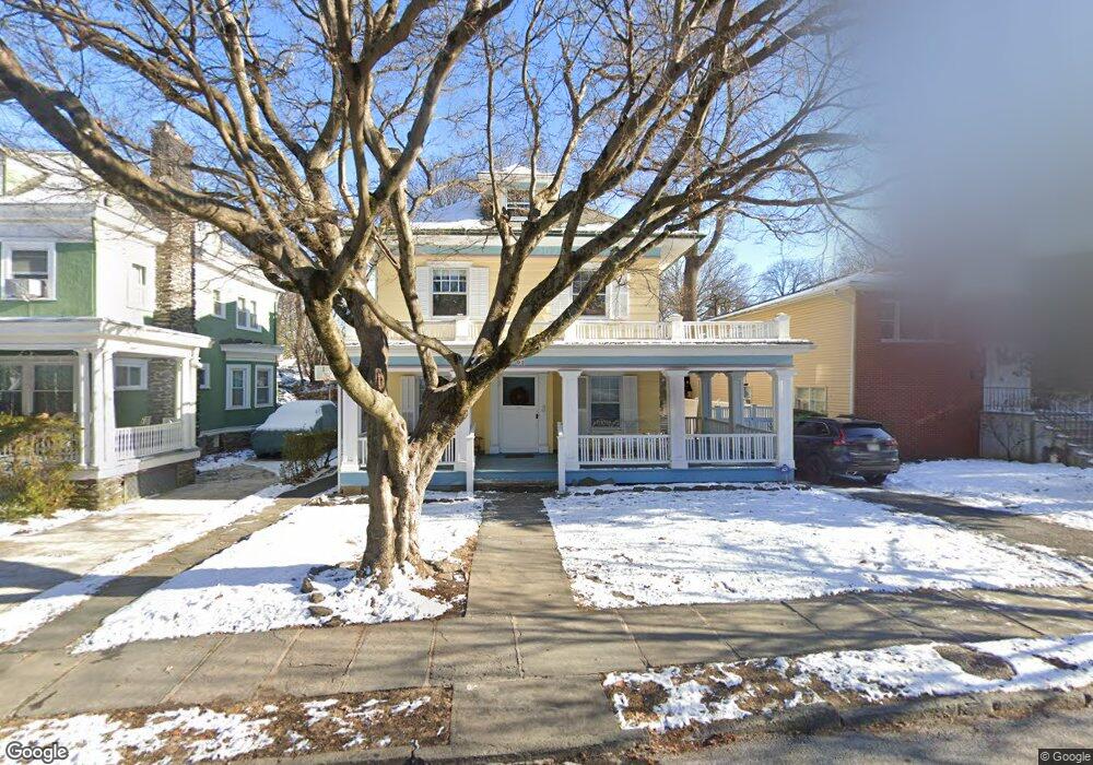 92 Hillcrest Ave, Yonkers, NY 10705 - photo 1