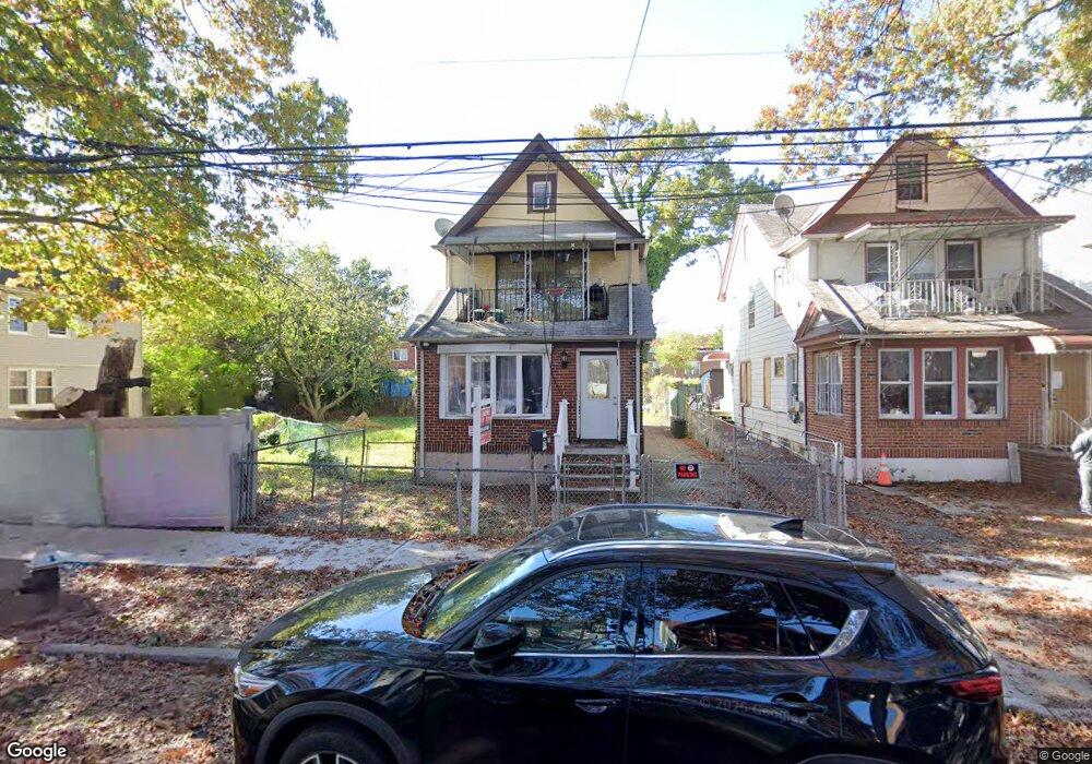 10928 174th St, Jamaica, NY 11433 - photo 1