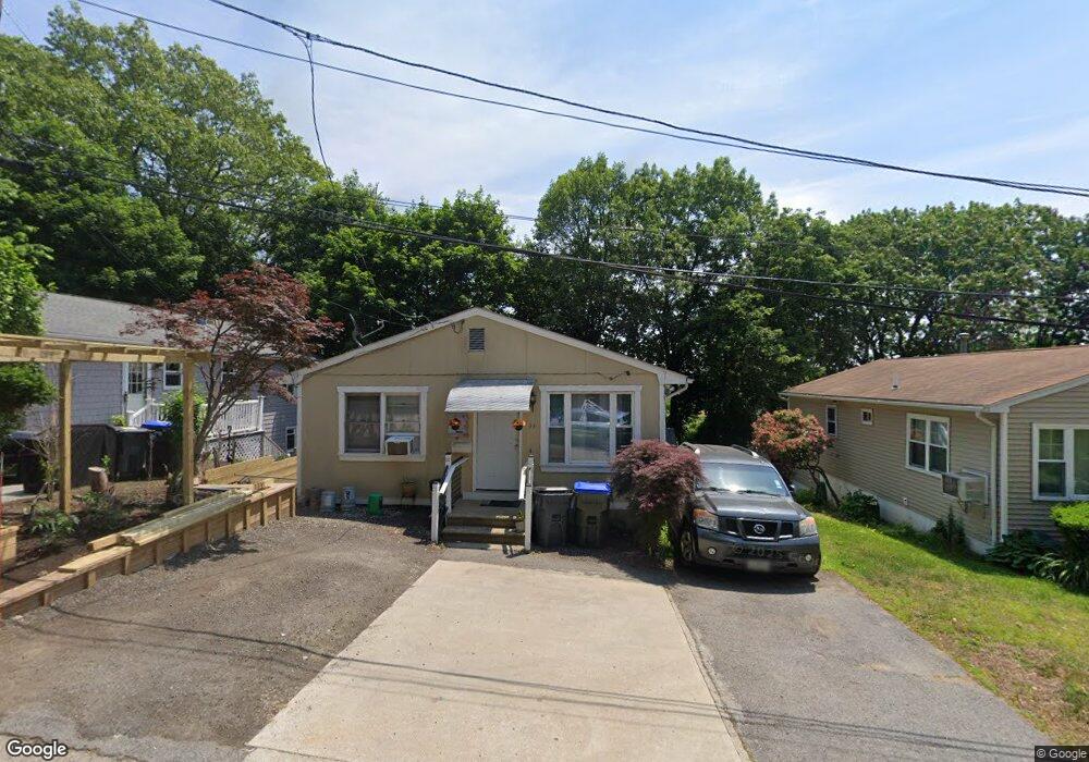 33 Stillwater Ave, Providence, RI 02908 - photo 1