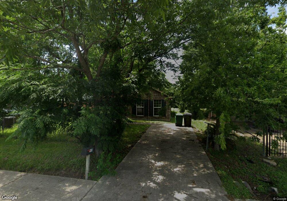 908 Ringold St, Houston, TX 77088 - photo 1