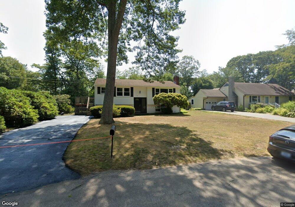78 Greenwood Dr, Wakefield, RI 02879 - photo 1