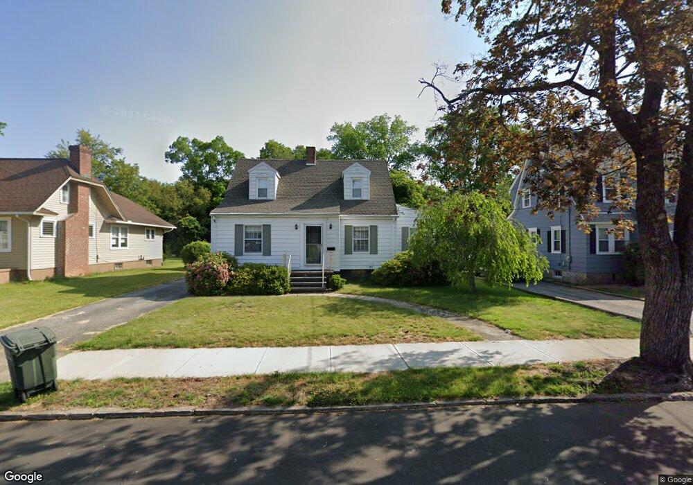 355 Mapledale Place, Bridgeport, CT 06610 - photo 1