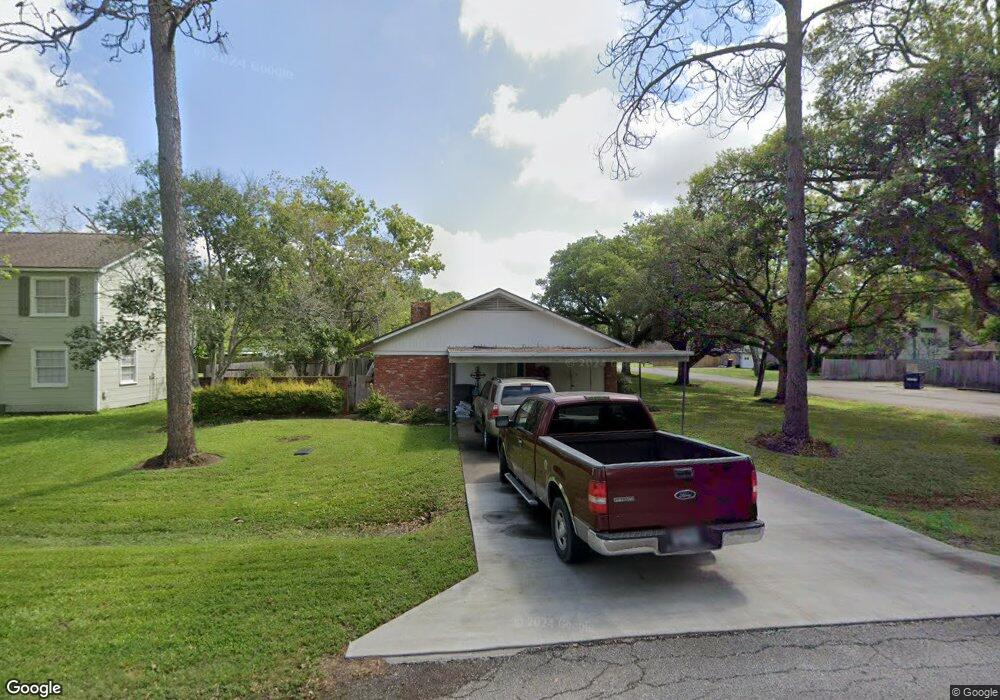 2101 Austin St, Bay City, TX 77414 - photo 1