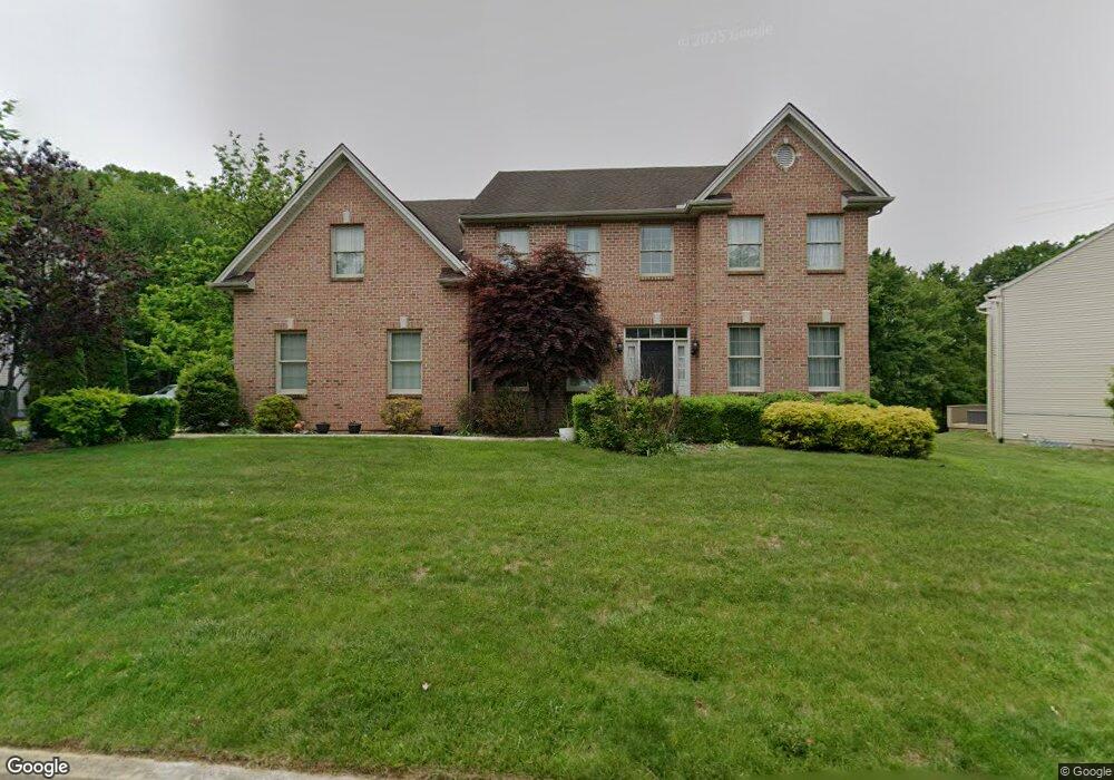 156 Robert Dr unit 30, Allentown, PA 18104 - photo 1