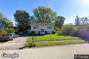 1085 Mark St, South Elgin, IL 60177