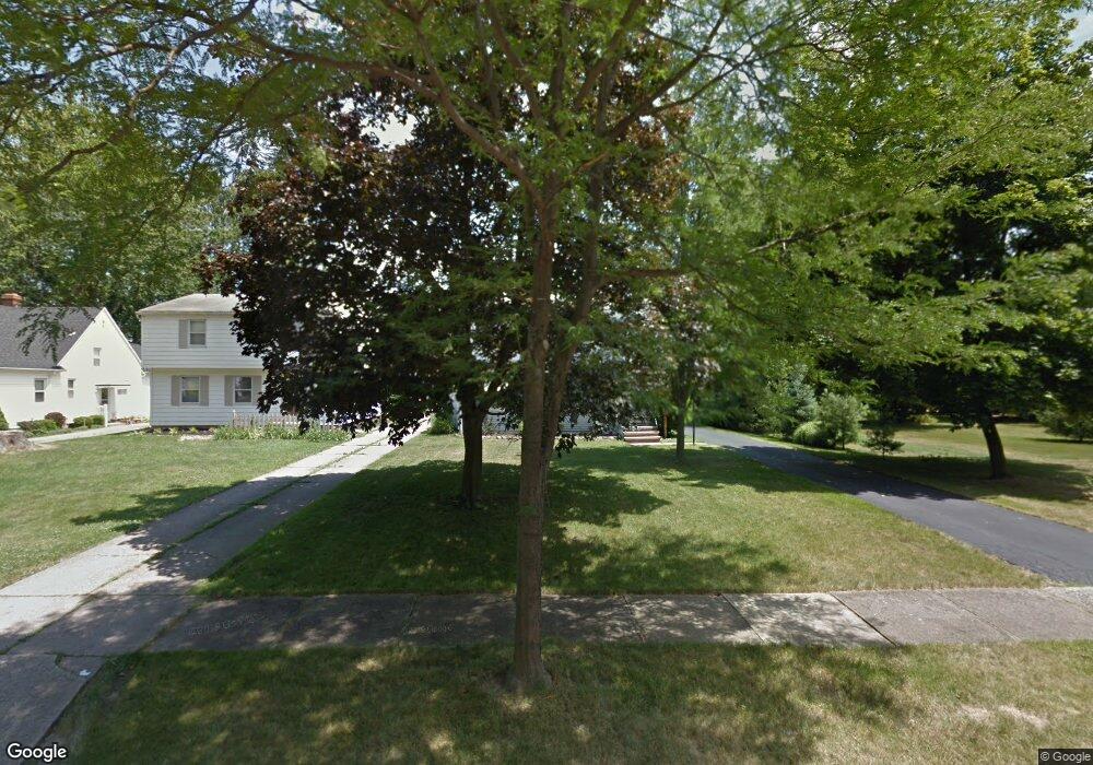 8151 Olmway Ave, Olmsted Falls, OH 44138 - photo 1