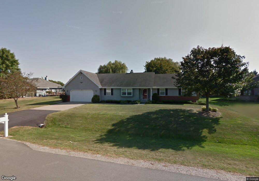 W2857 Crestwood Ct, Appleton, WI 54915 - photo 1