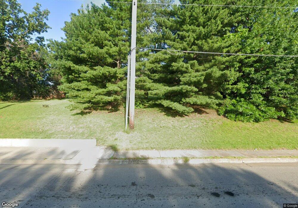 2835 SW Burlingame Rd, Topeka, KS 66611 - photo 1