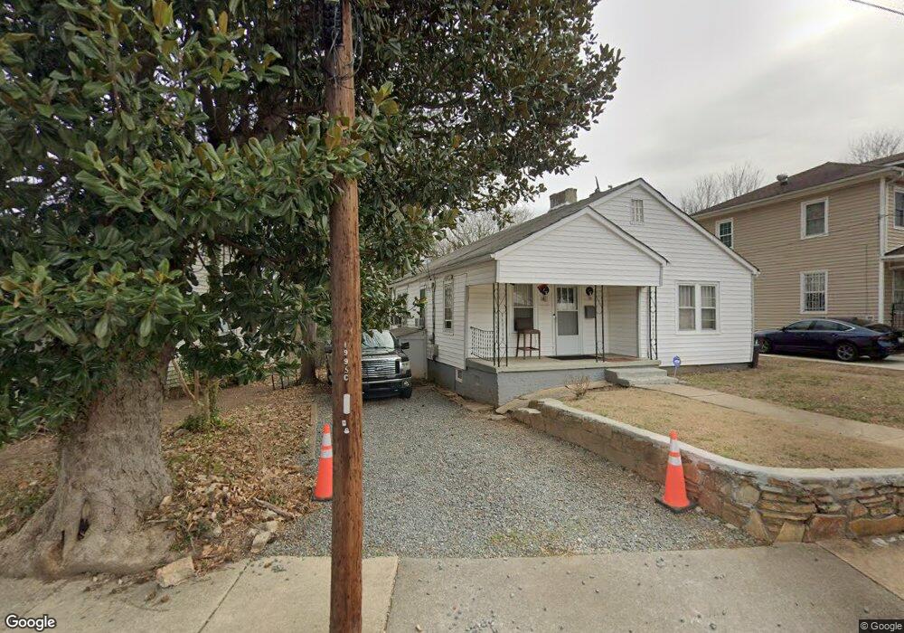 1423 Dellabrook Rd, Winston Salem, NC 27105 - photo 1