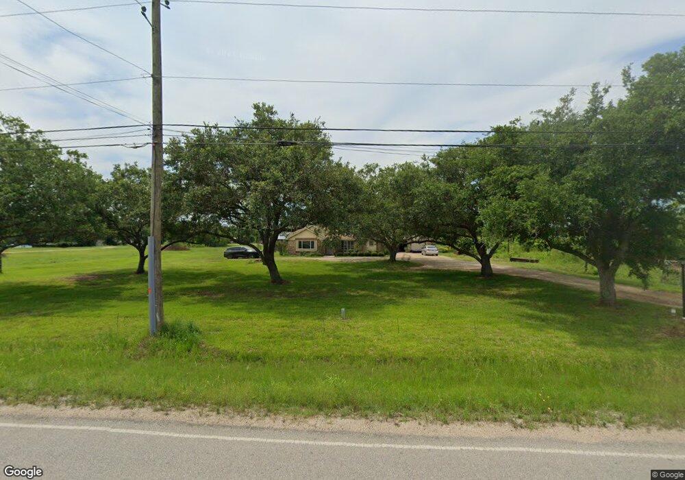 1103 County Road 281, Alvin, TX 77511 - photo 1
