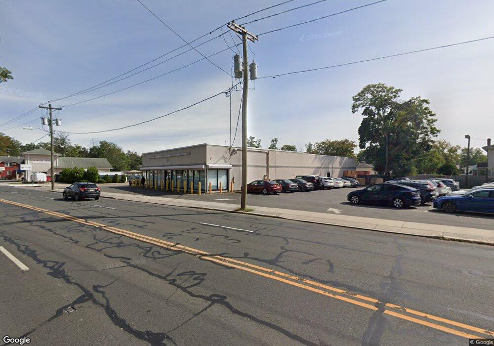 680 Bound Brook Rd, Middlesex, NJ 08846 - photo 1