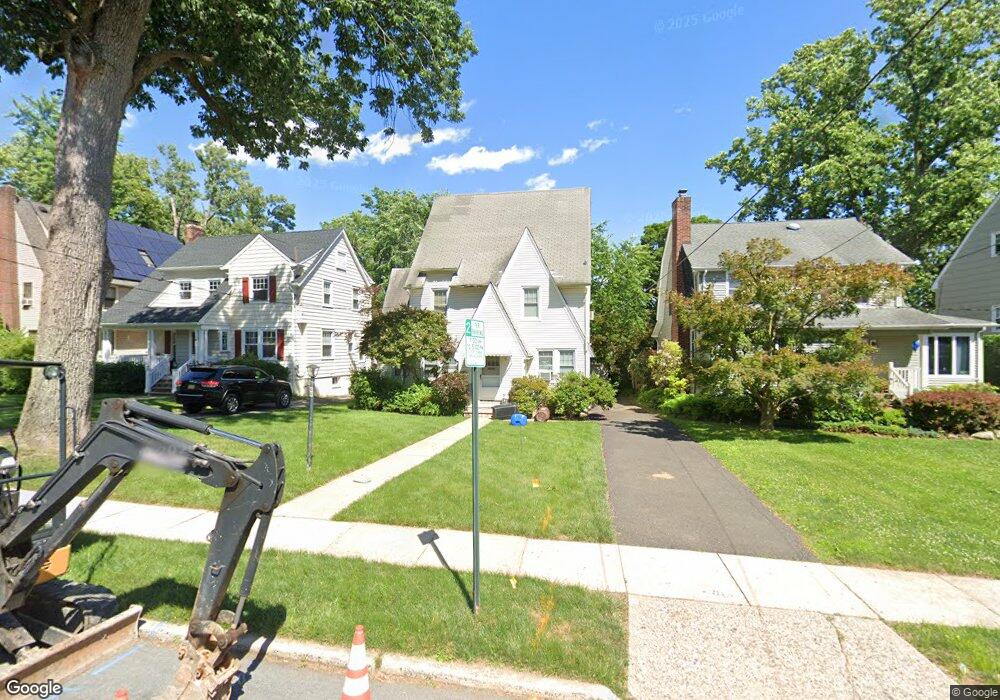 44 Walnut Ave, Millburn, NJ 07041 - photo 1