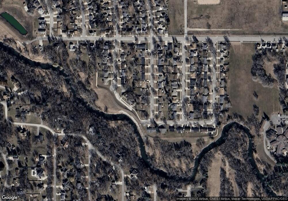 1004 17th St SW, Austin, MN 55912 - photo 1