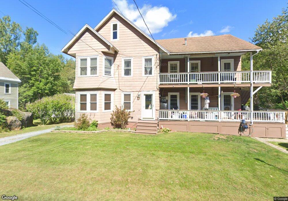 323 Tunnel St, Readsboro, VT 05350 - photo 1