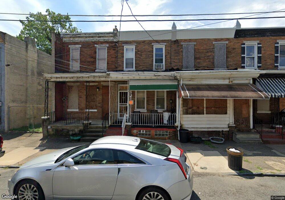 822 Spruce St, Camden, NJ 08103 - photo 1