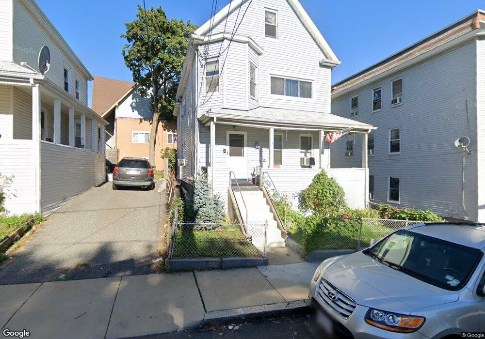 3 Blanchard Ave, Everett, MA 02149 - photo 1