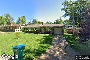 9806 Lanier Dr, Saint Louis, MO 63136