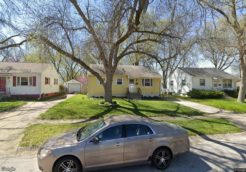 2104 61st St, Des Moines, IA 50322 - photo 1