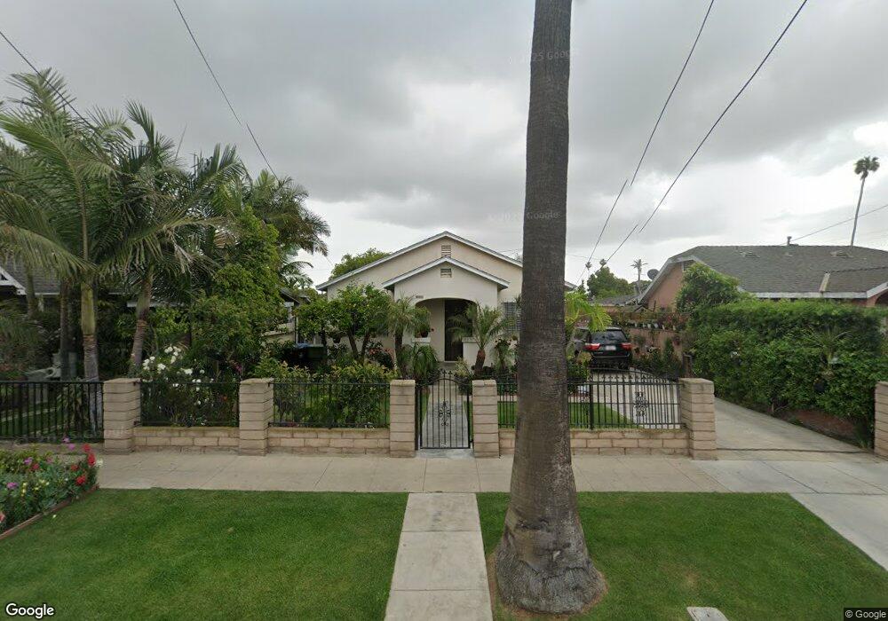 10112 S Freeman Ave, Inglewood, CA 90304 - photo 1