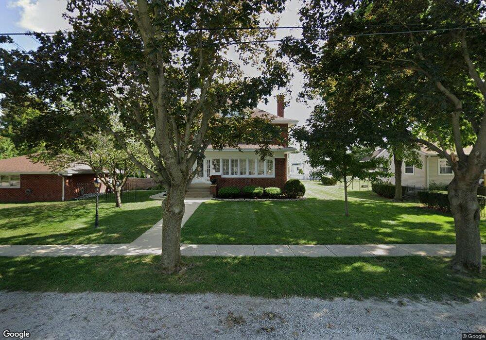 103 E Overton St, Tuscola, IL 61953 - photo 1