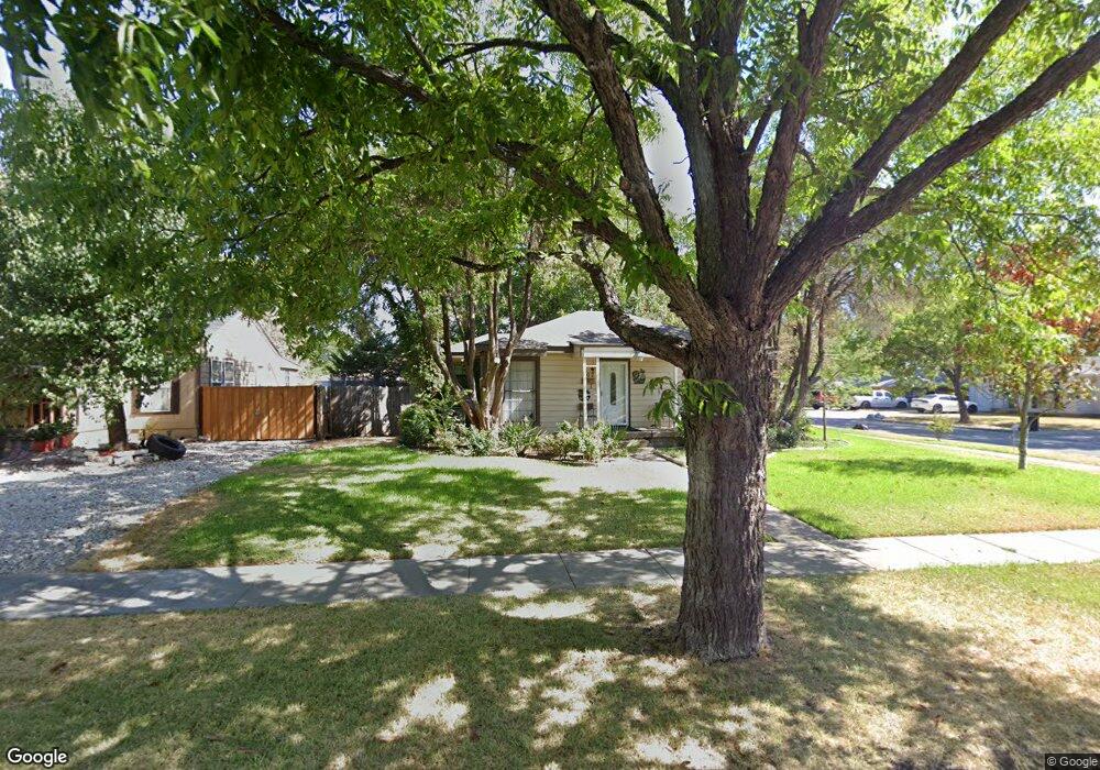 502 Clarice St, Grand Prairie, TX 75051 - photo 1