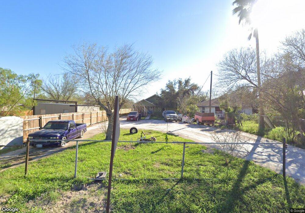 521 W Mile 9 N, Donna, TX 78537 - photo 1