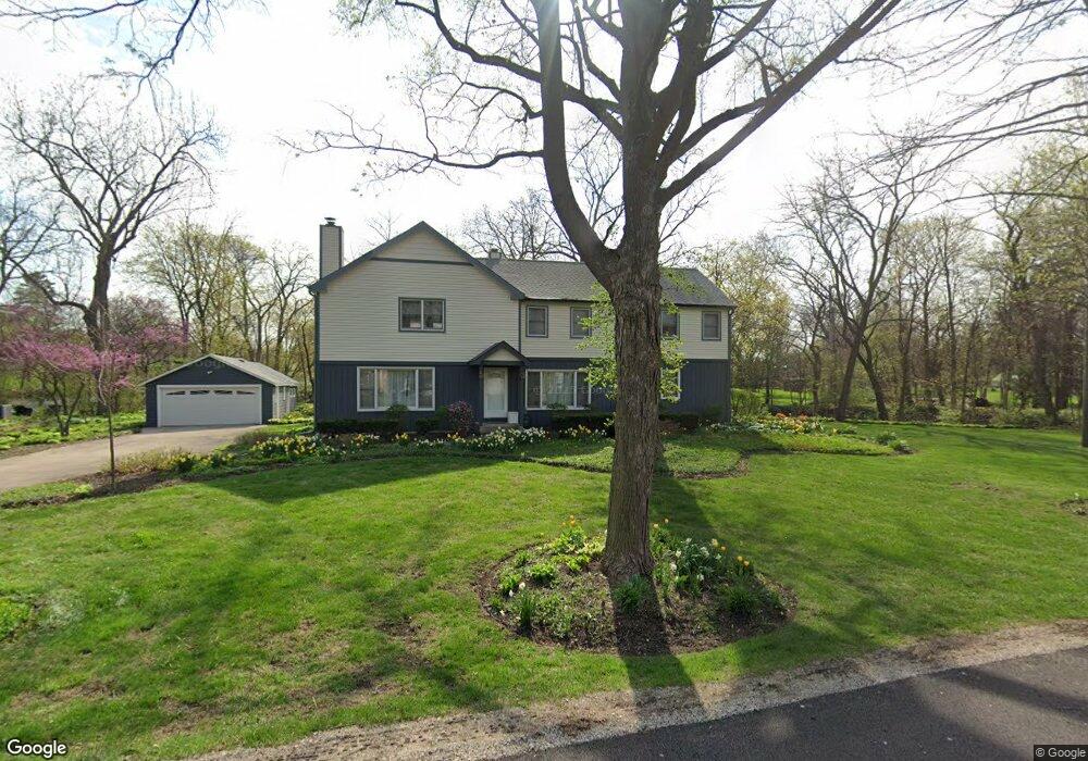 1S521 Hawthorne Ln, Wheaton, IL 60189 - photo 1