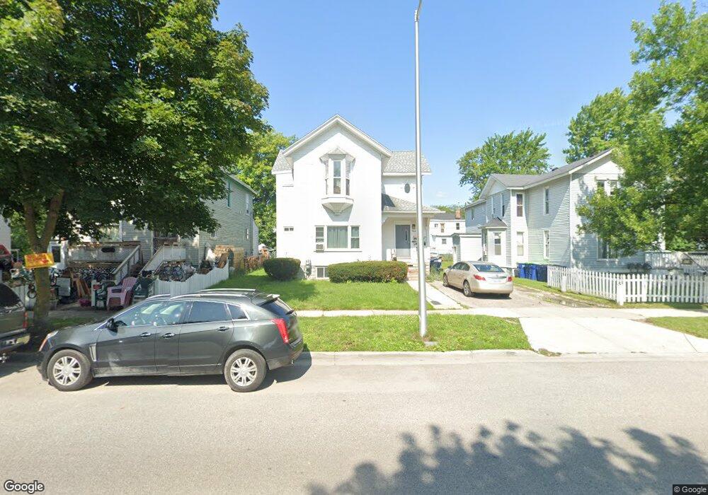 223 N Madison Ave, Bay City, MI 48708 - photo 1