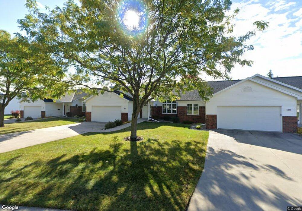 905 W Bent Oak Ln, Appleton, WI 54914 - photo 1