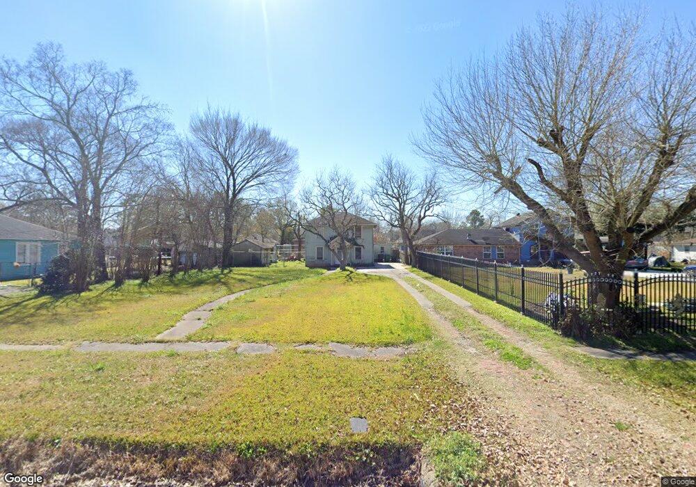 8144 Easton St, Houston, TX 77017 - photo 1