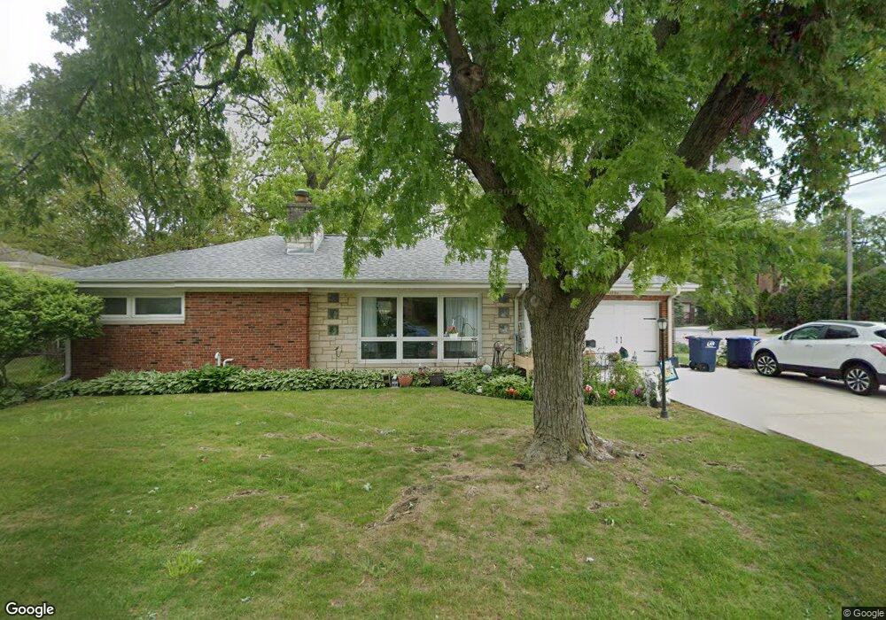 1751 Campbell Ave, Des Plaines, IL 60016 - photo 1