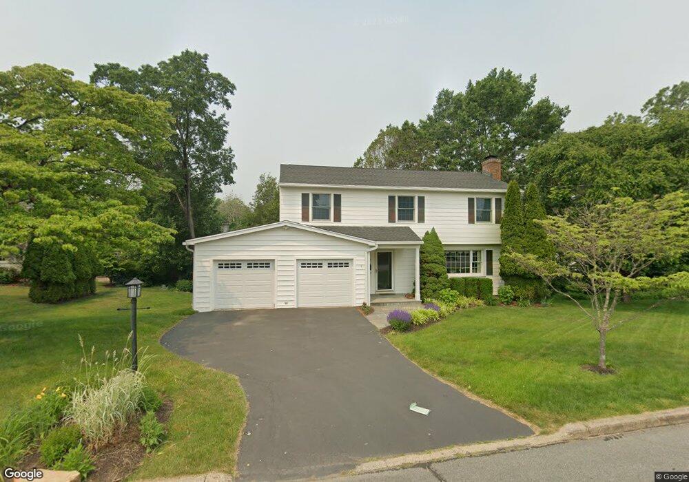 37 Lantern Rd, Fairfield, CT 06824 - photo 1