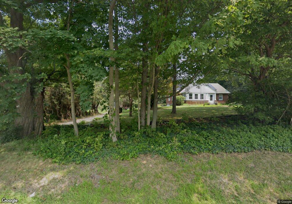 631-635 Route 32, Franklin, CT 06254 - photo 1