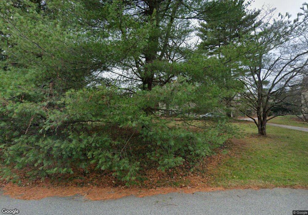 242 Country Rd, Berwyn, PA 19312 - photo 1