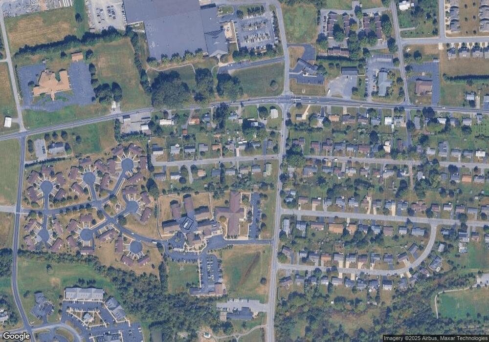 1015 Saint Paul St, Lewisburg, PA 17837 - photo 1