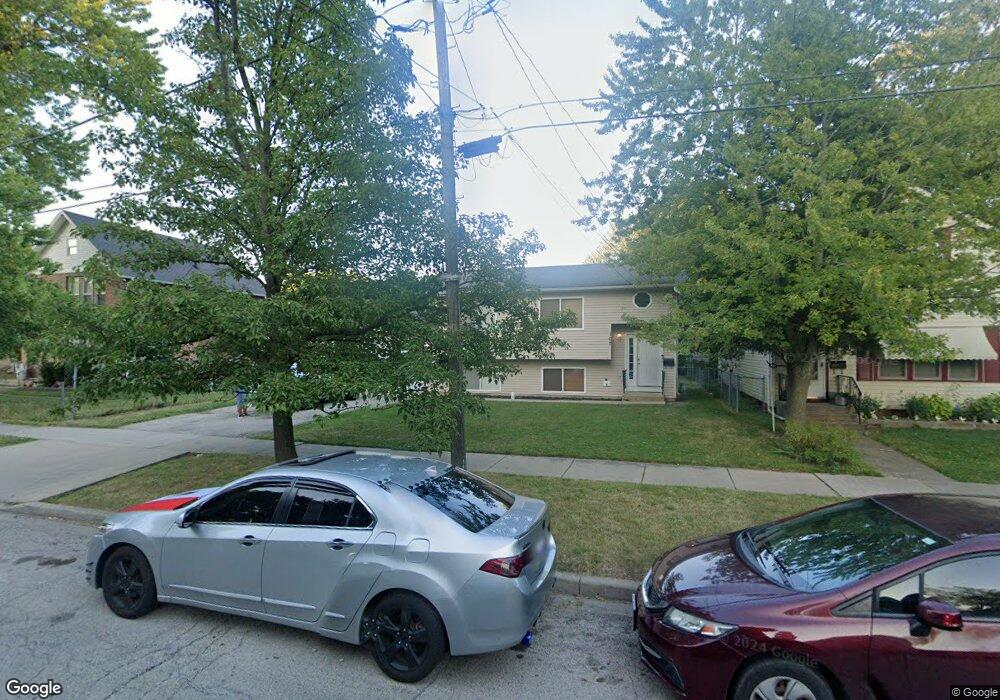 107 S St James St, Waukegan, IL 60085 - photo 1