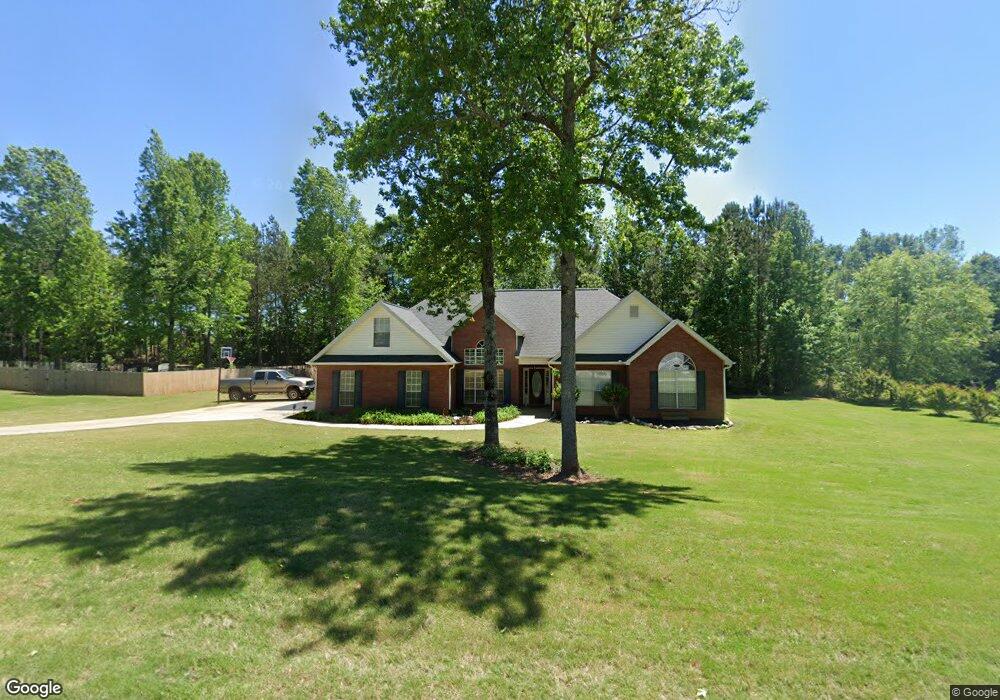 350 Patrick Cir, Jenkinsburg, GA 30234 - photo 1