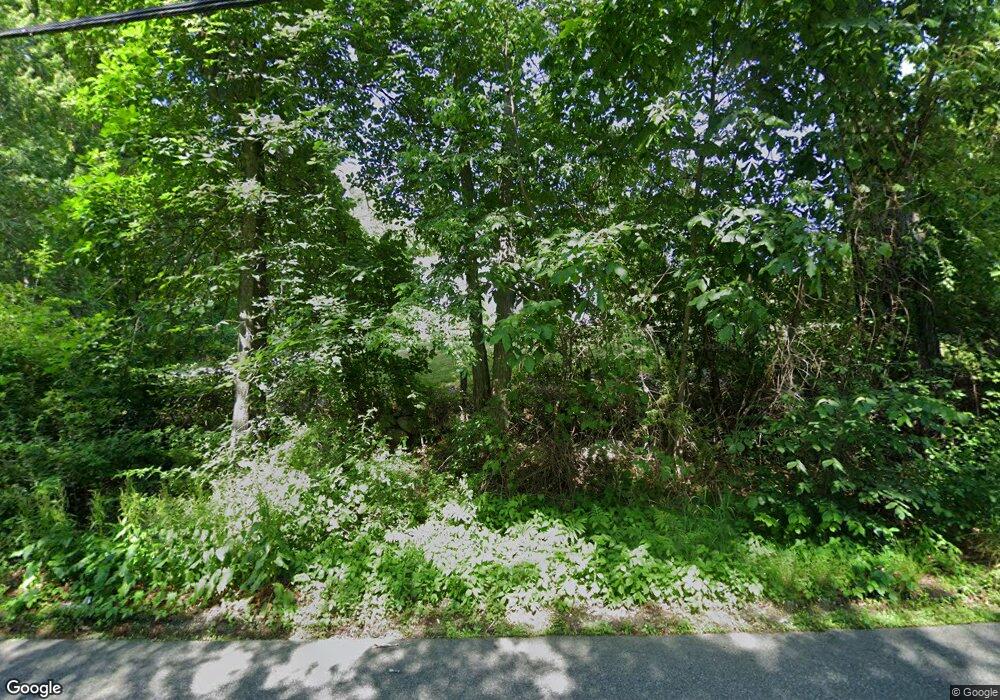 379 Richardson Rd, Dracut, MA 01826 - photo 1