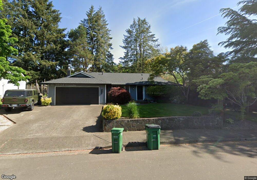 12135 SW Davies Rd, Beaverton, OR 97008 - photo 1