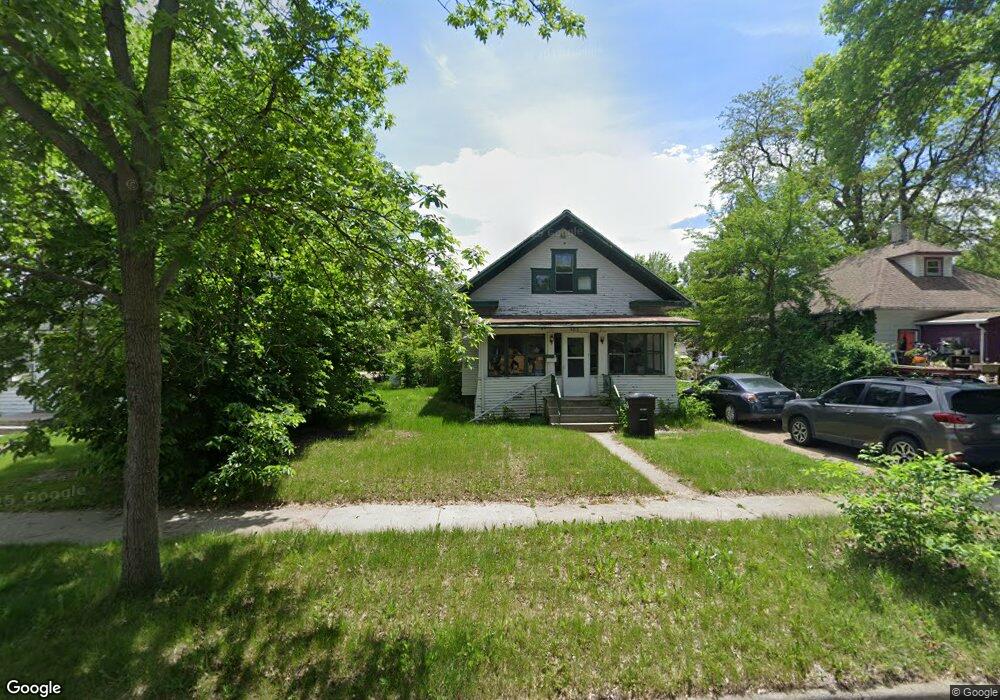 405 W 11th Ave, Mitchell, SD 57301 - photo 1