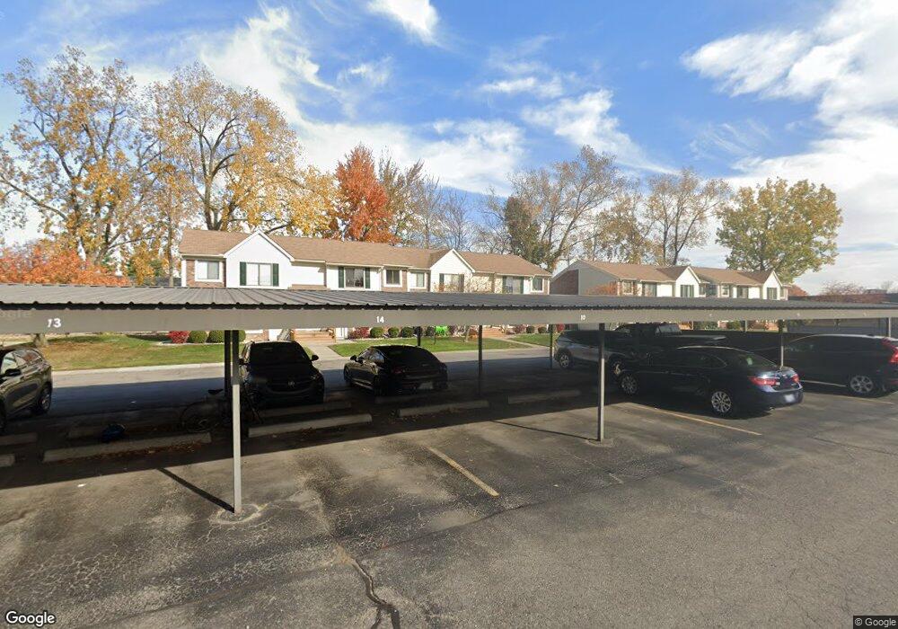 17405 Utica Oaks Ln unit 43, Roseville, MI 48066 - photo 1