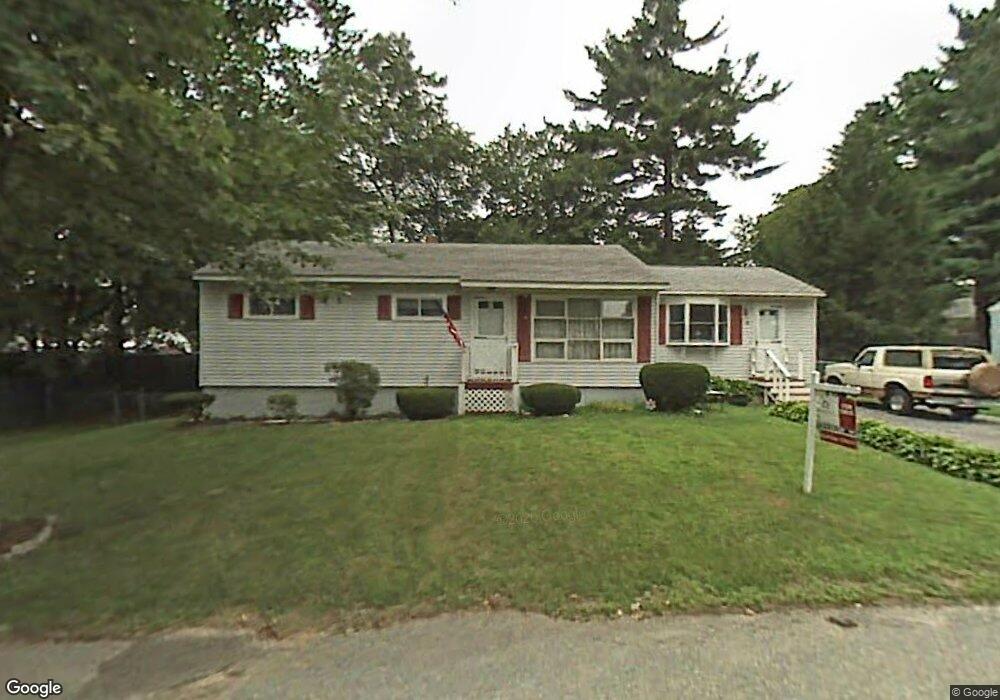 70 Rainbow Ave, Dracut, MA 01826 - photo 1