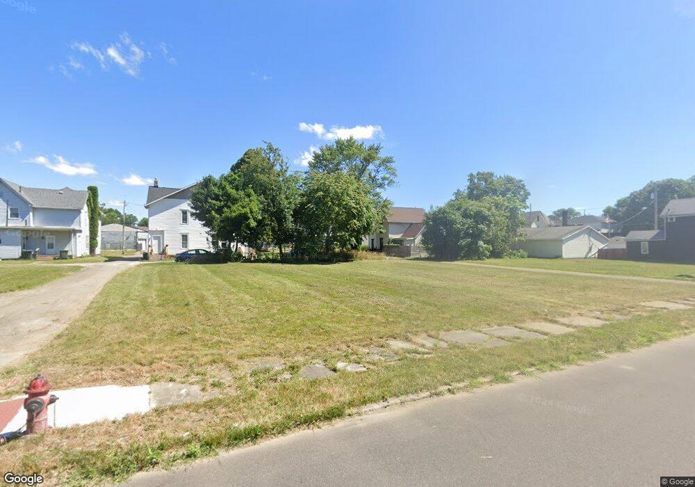 719 10th St NW, Canton, OH 44703 - photo 1