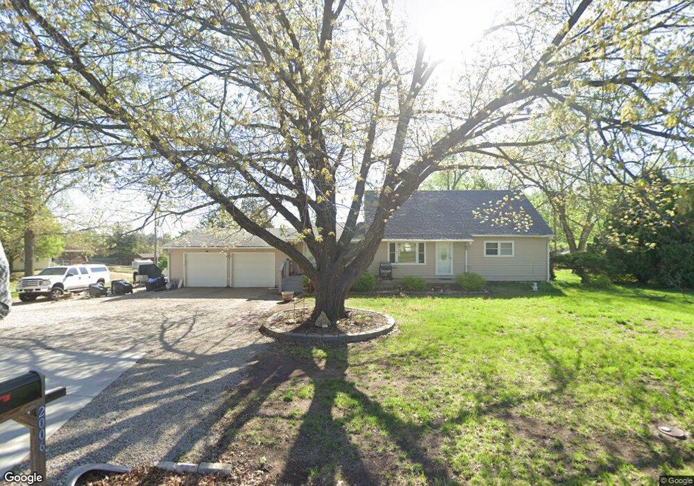 2006 SW Broadview Dr, Topeka, KS 66615 - photo 1