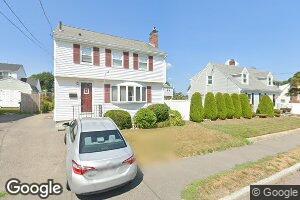 211 Parke Ave, Quincy, MA 02171
