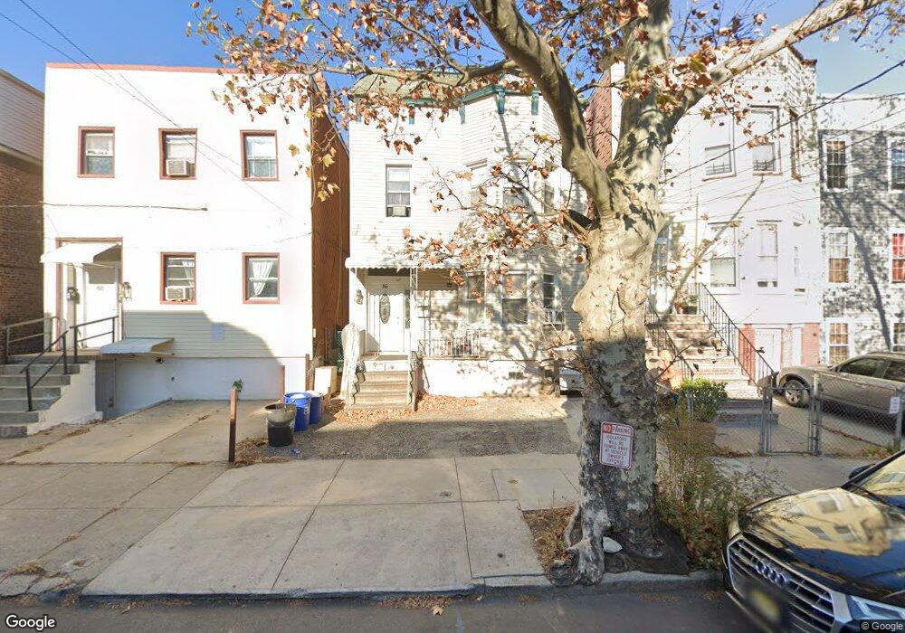 86 Lincoln St unit 2, Jersey City, NJ 07307 - photo 1