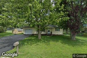 423 S Oak St, Maroa, IL 61756