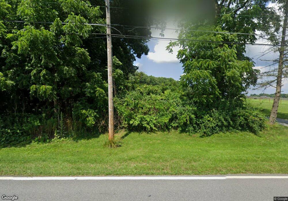 207 E Doe Run Rd, Kennett Square, PA 19348 - photo 1