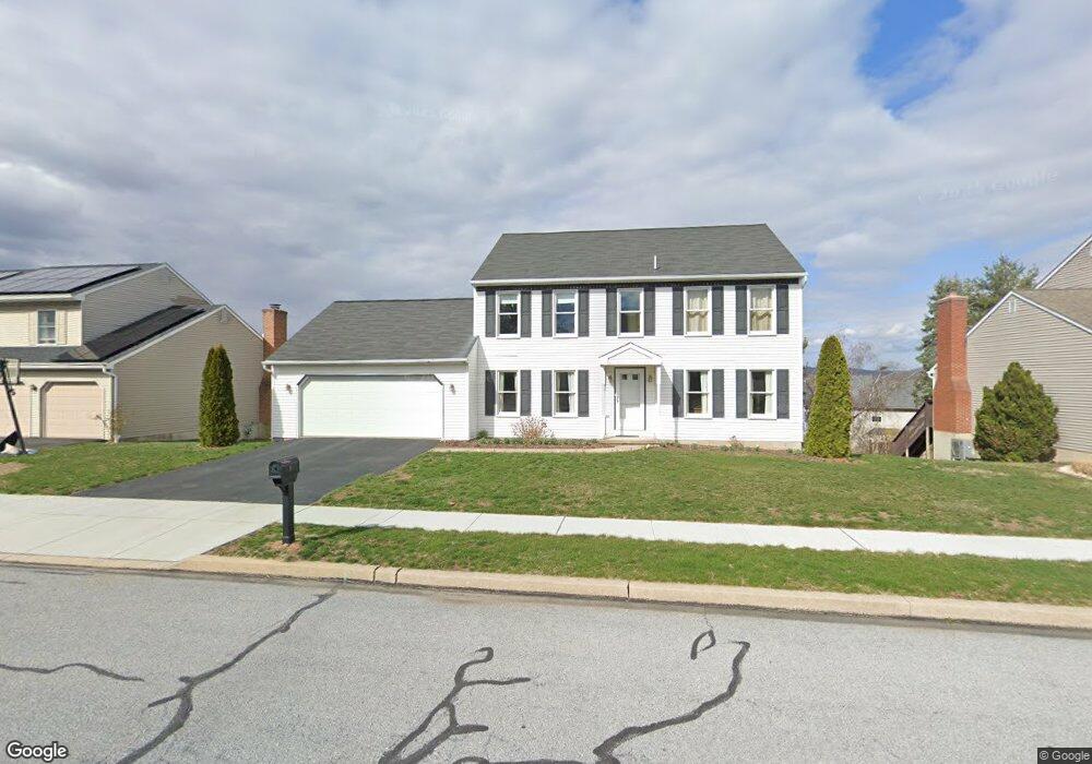 15 Pleasant Run Dr, Reading, PA 19607 - photo 1